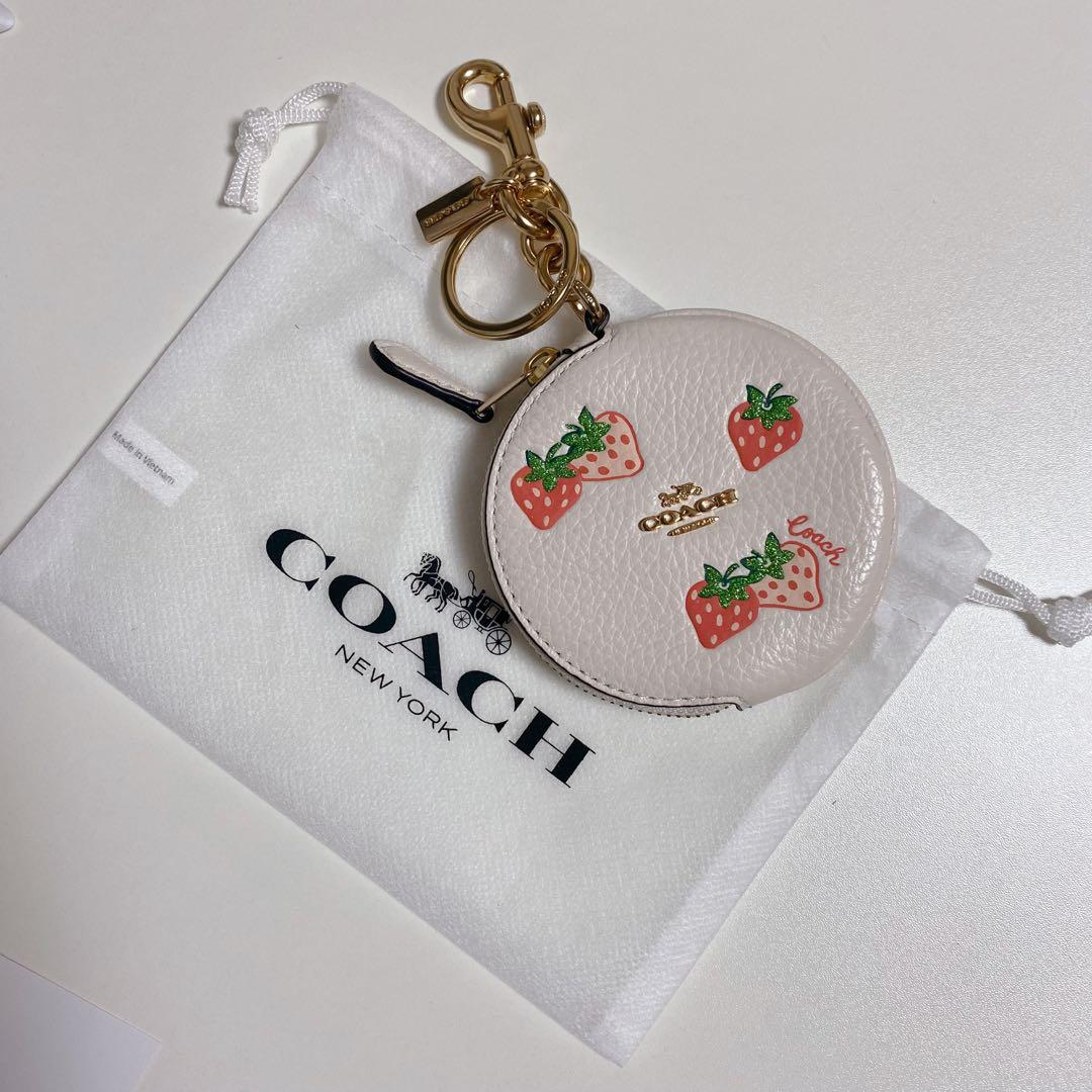 【新品！】COACHコーチ★ストロベリーケース★苺いちごイチゴ★丸型★白