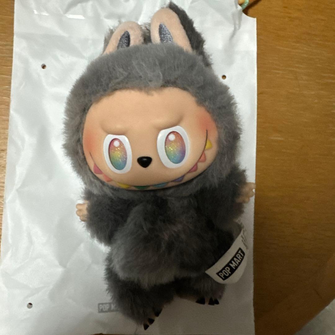 正規品「確実」ラブブ　シークレット　箱キズあり カード無し