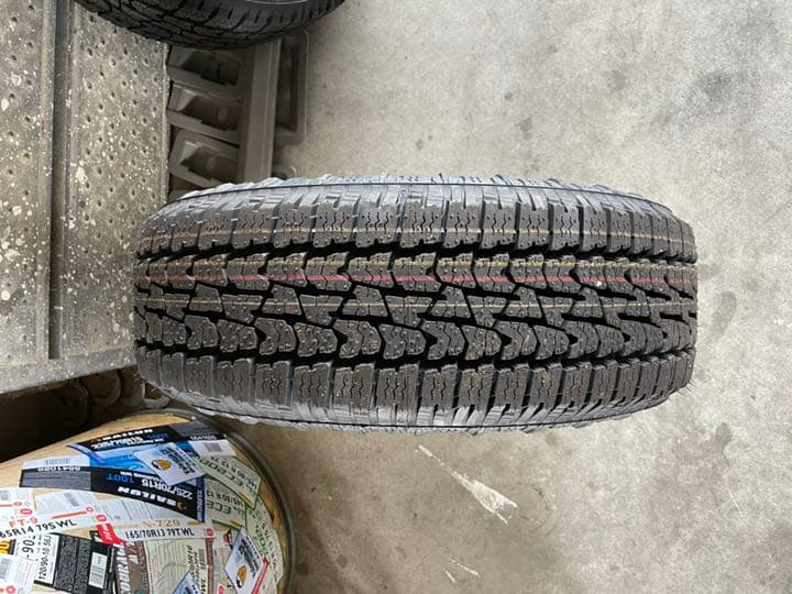 80 ハイラックス　ホイール