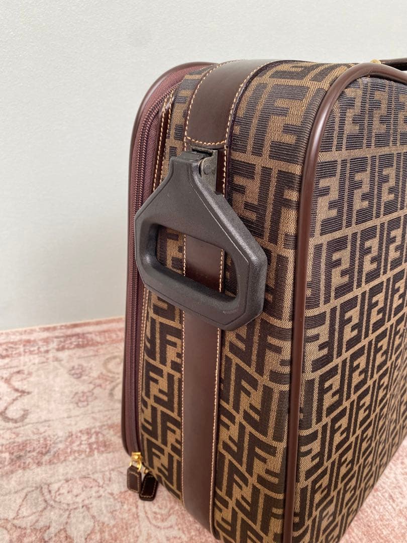 希少 FENDI フェンディ ヴィンテージレザー キャリーバッグ スーツケース