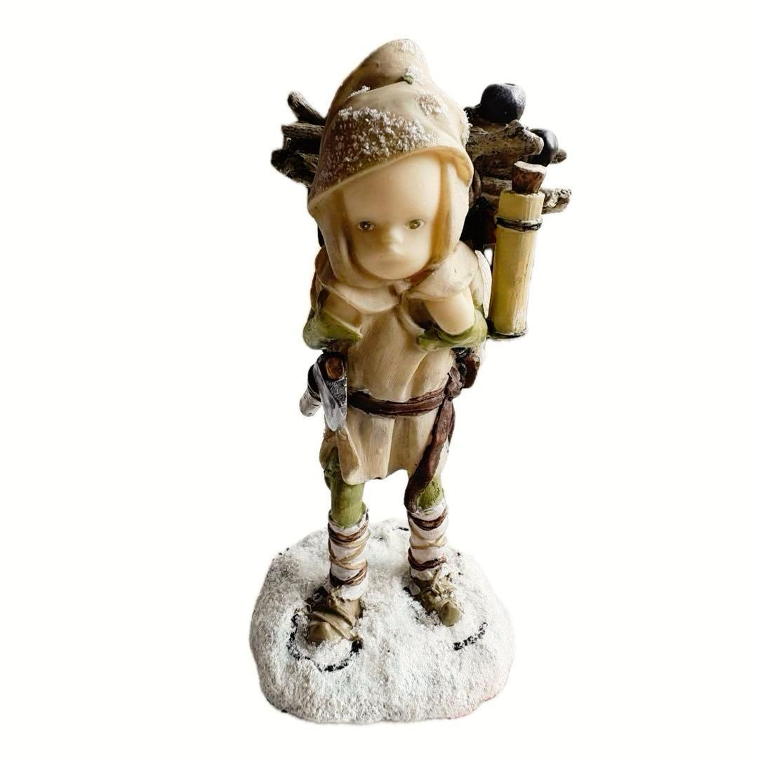 頭上に葉が描かれているレア品　与勇輝　森の妖精　『山を下りるチュチュ』　陶磁器