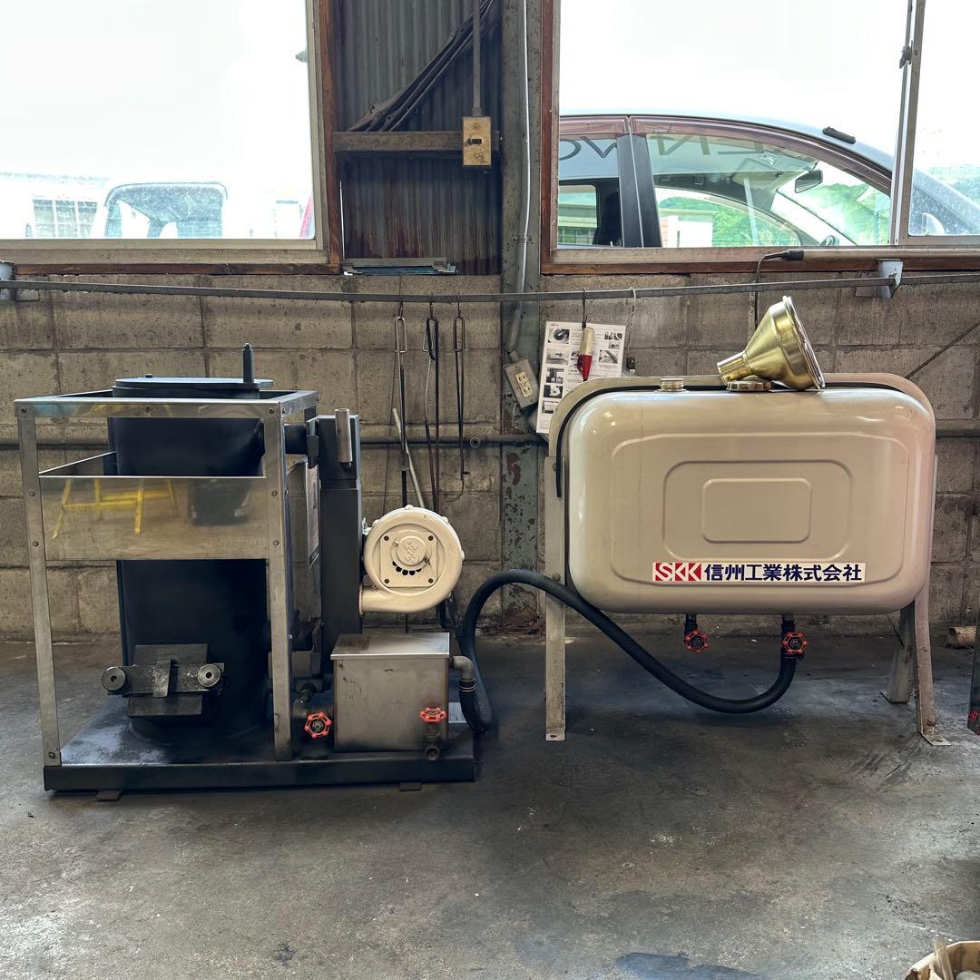 【m.yochhan】信州工業廃油ストーブSG-30BX タンク・煙突付き