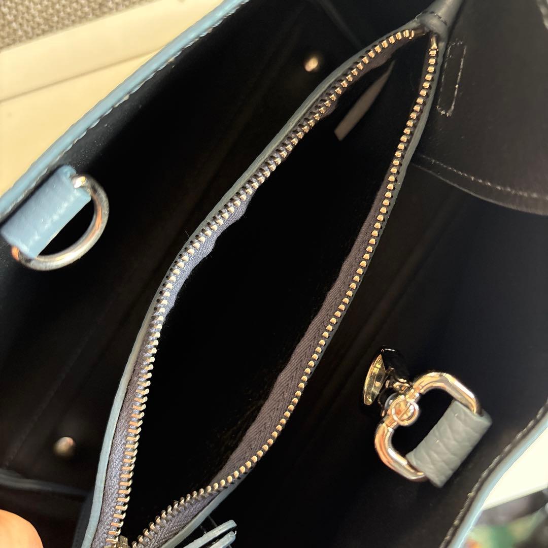 RAN　TOD’S トッズ