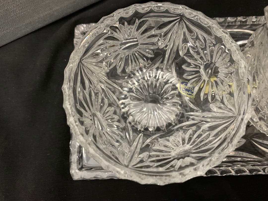 クリスタルガラス　ミルクポット　小鉢　プレート台