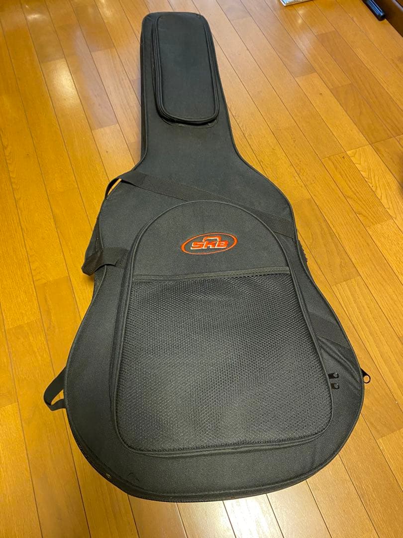 j*1様 アコギケース、SKB.高級ギグバッグ、使用頻度少ない、美品