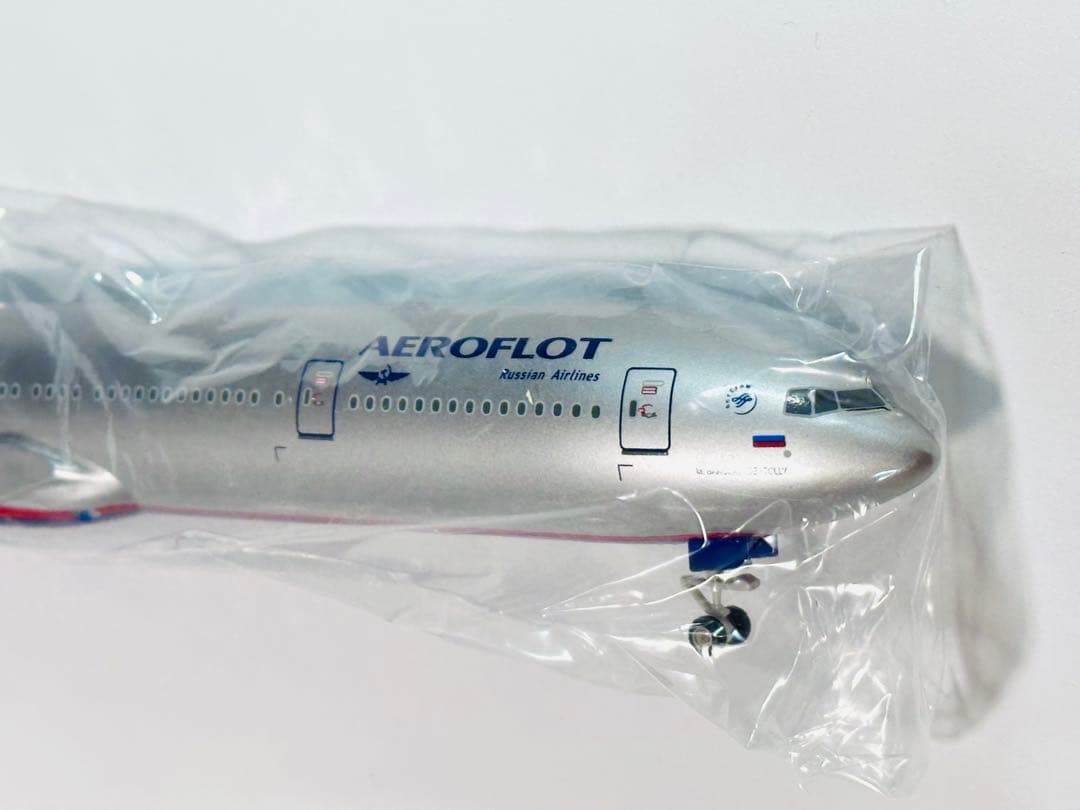 SKY MARKS 1/200 B777-300 アエロフロートロシア航空