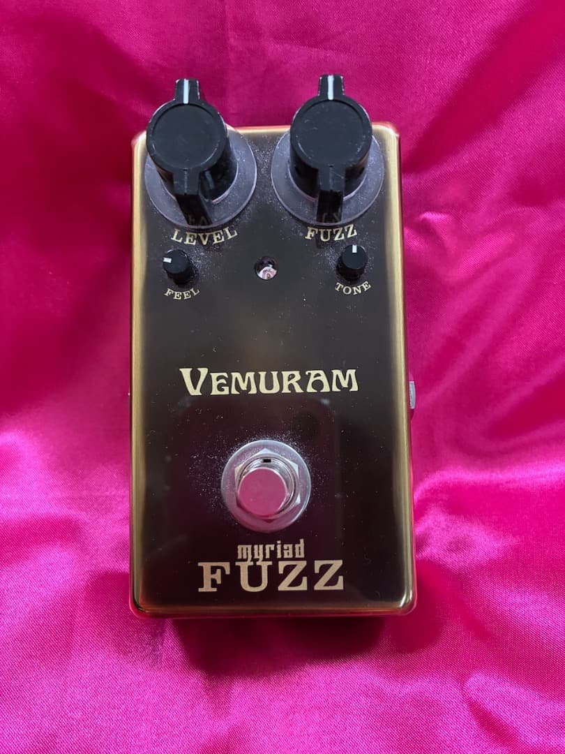 （美品：元箱付き）VEMURAM myriad FUZZ ギターエフェクター