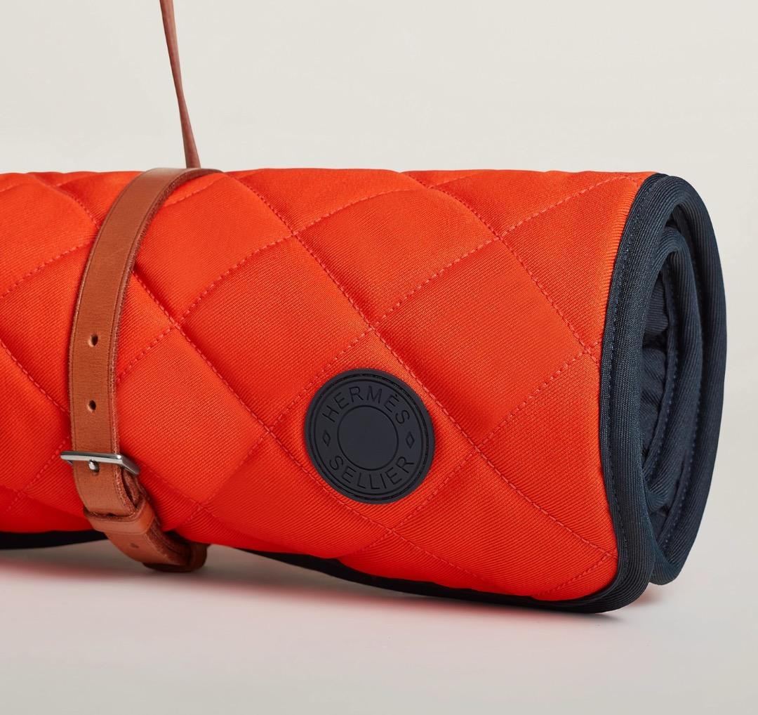 Hermès エルメス 犬用マット （フー / ネイビー）