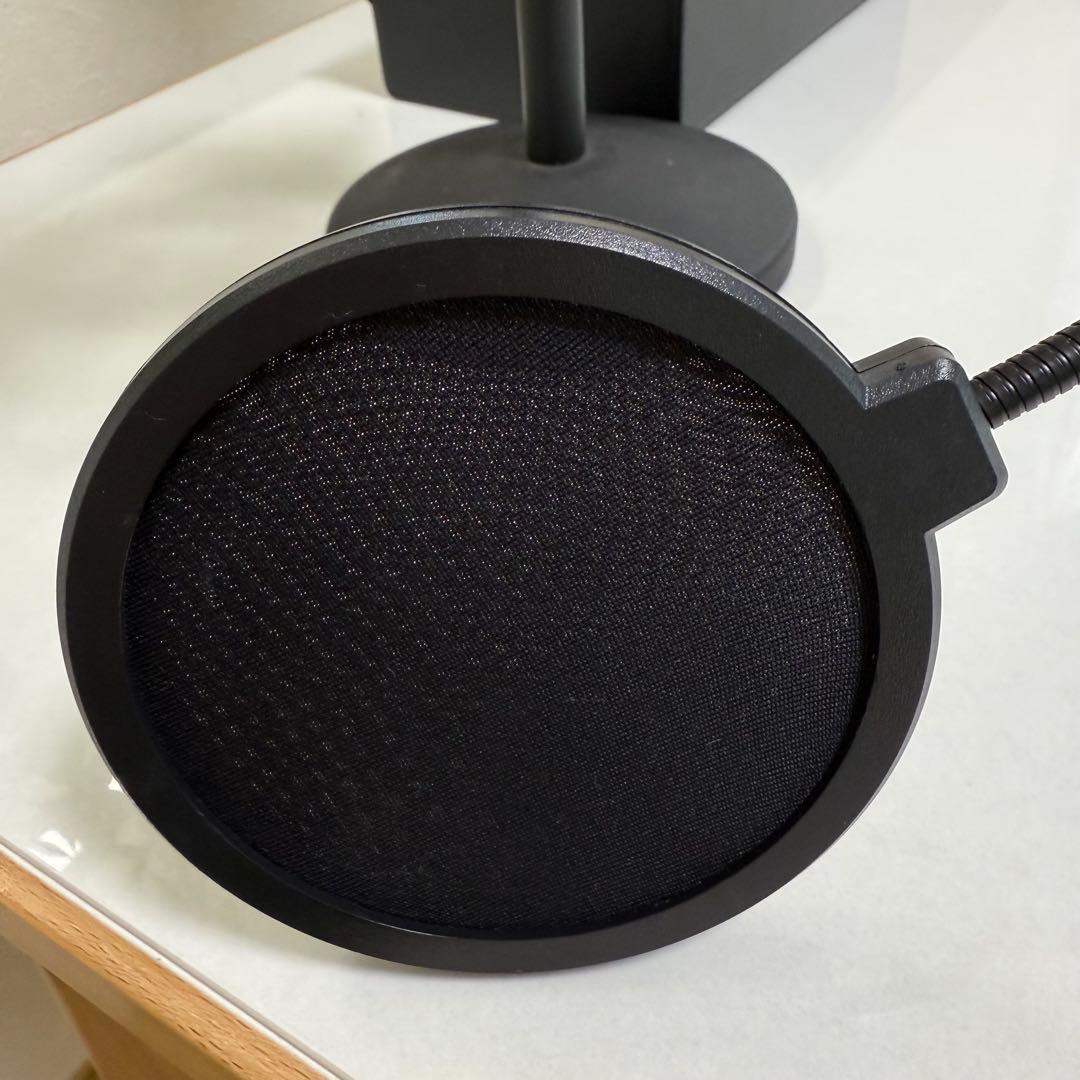 【美品】オーディオテクニカ AT4040 コンデンサーマイク スタンド・ケース付