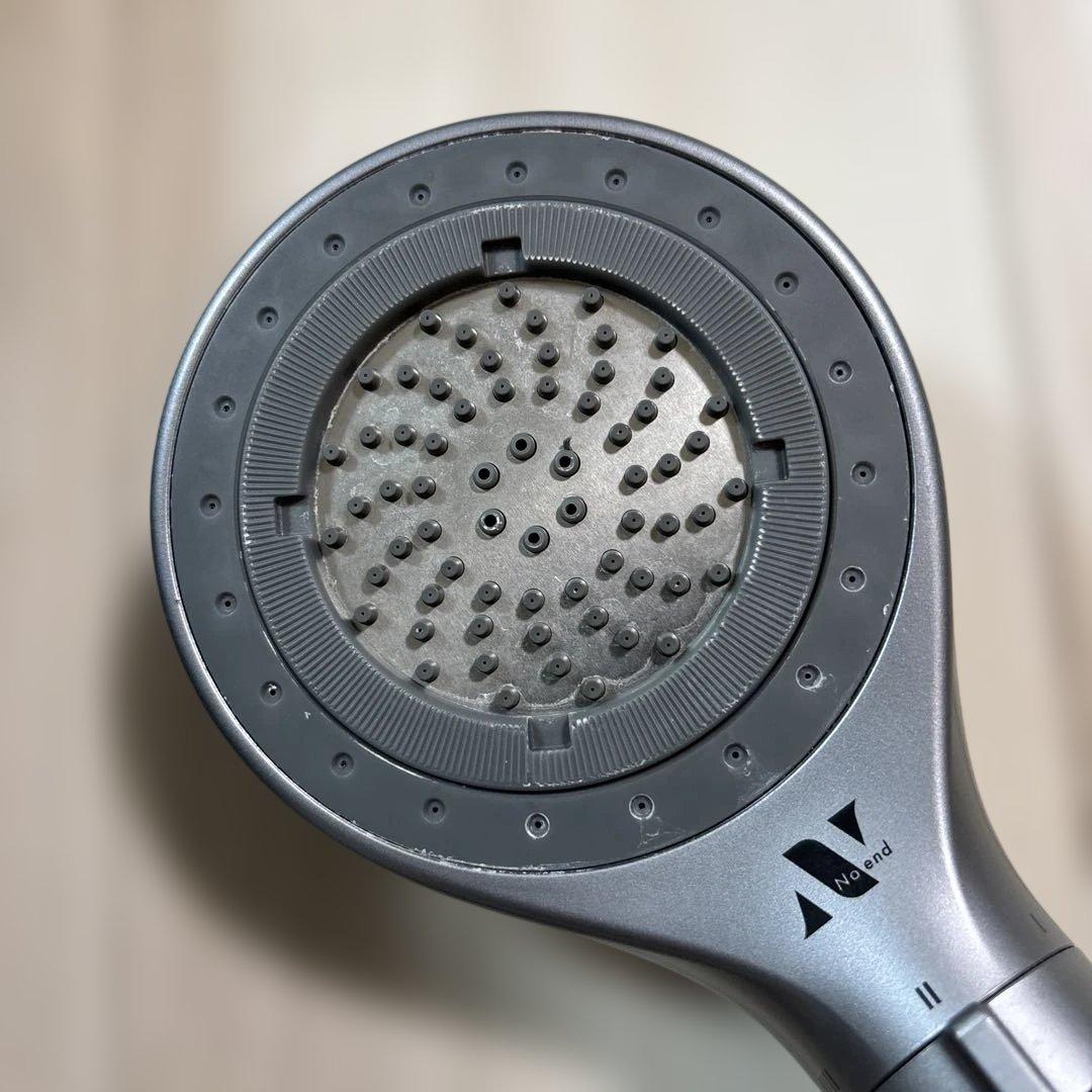 Noend シャワーヘッド シルバー　三層活性炭フィルター2個付き