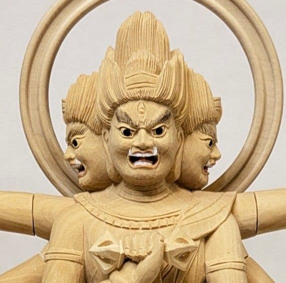 【セール・新品】三宝荒神　柘植　総高さ約24.5㎝　竈　三面六臂　台所の神