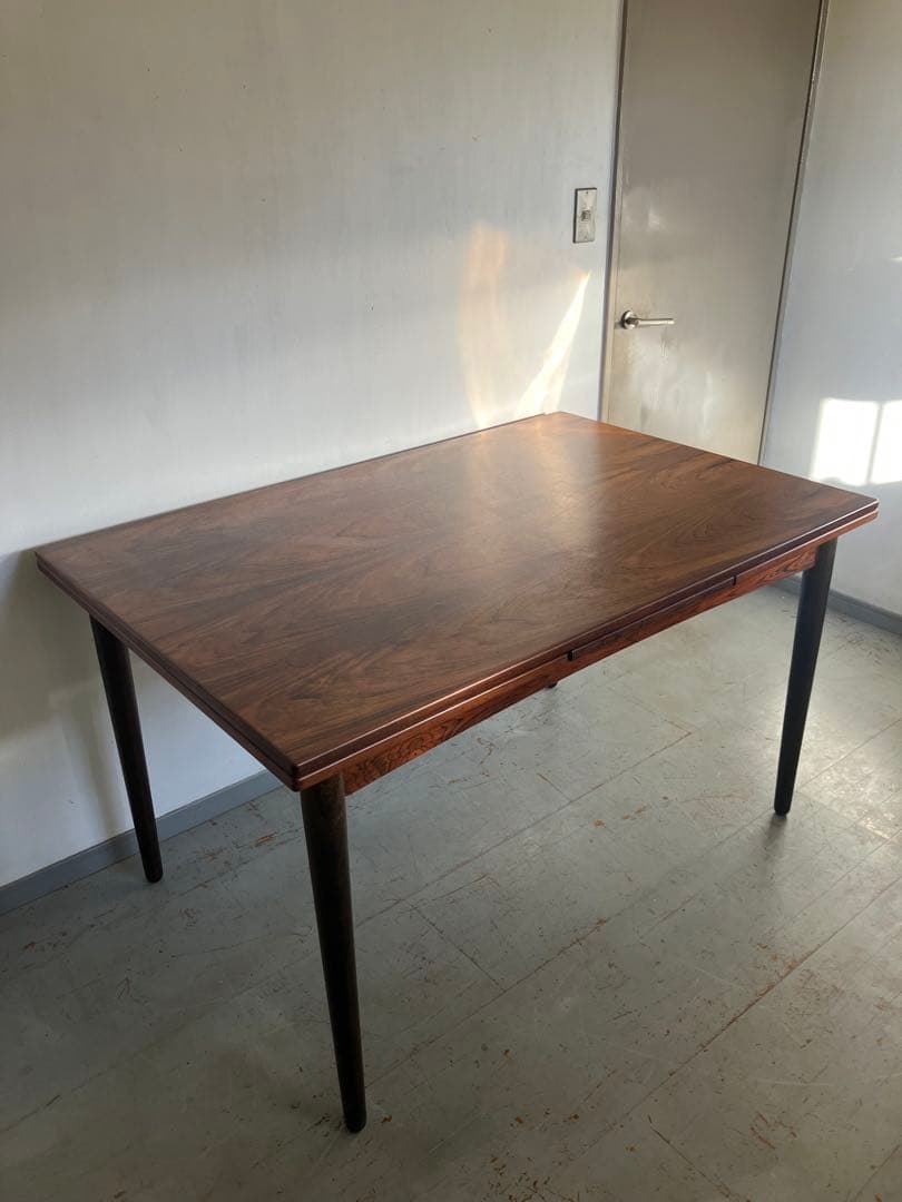 Sone Ryuichi　北欧デンマーク　ダイニングテーブル　ローズウッド