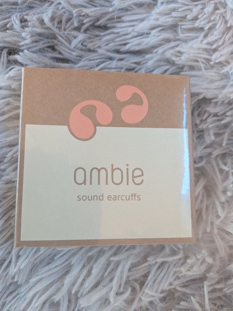 イヤホン ambie sound earcuffs AM-TW02/FBC