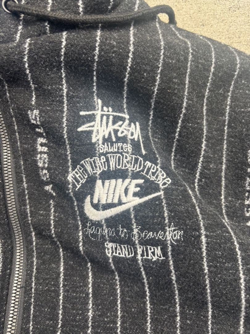 Nike Stussy コラボ ストライプジャケット