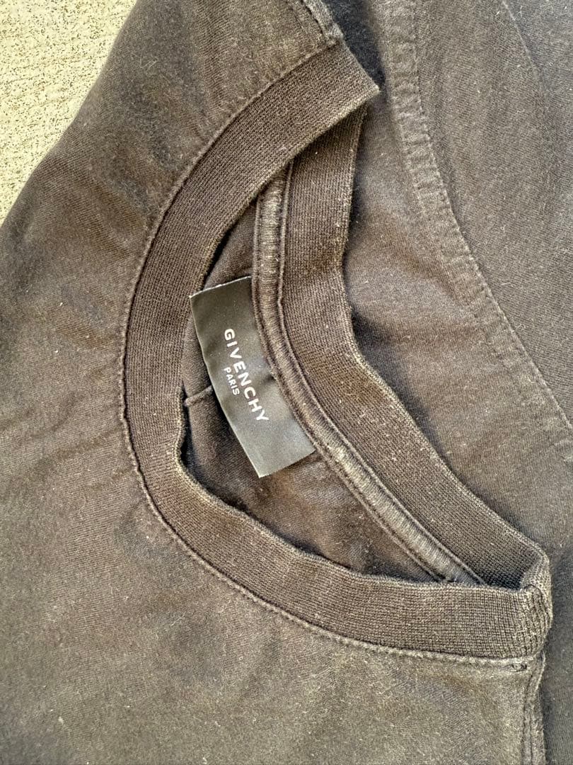 GIVENCHY 犬プリント Tシャツ ブラック