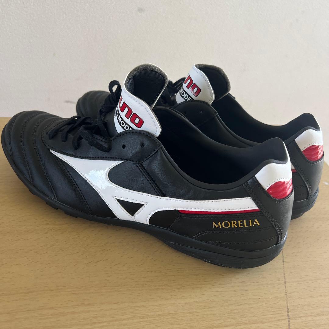 【新品未使用】ミズノ　モレリアTF フットサルシューズ