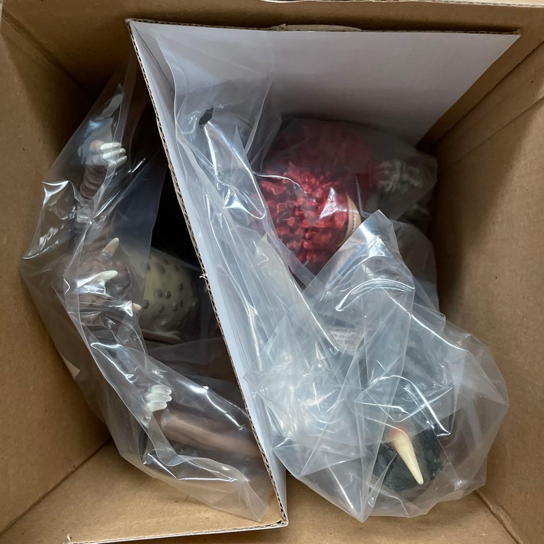 ウルトラ怪獣シリーズプレミアム 総天然色ウルトラQ 『ガラモン ペギラ ゴメス』