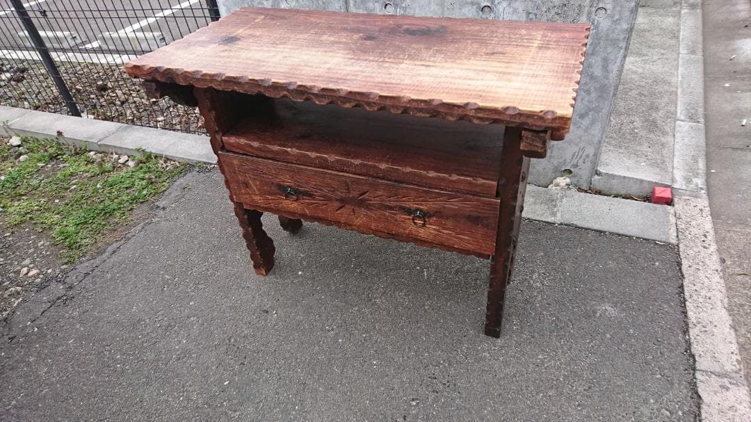 スペイン製　サイドテーブル　コンソール　花台　アンティーク　ヴィンテージ