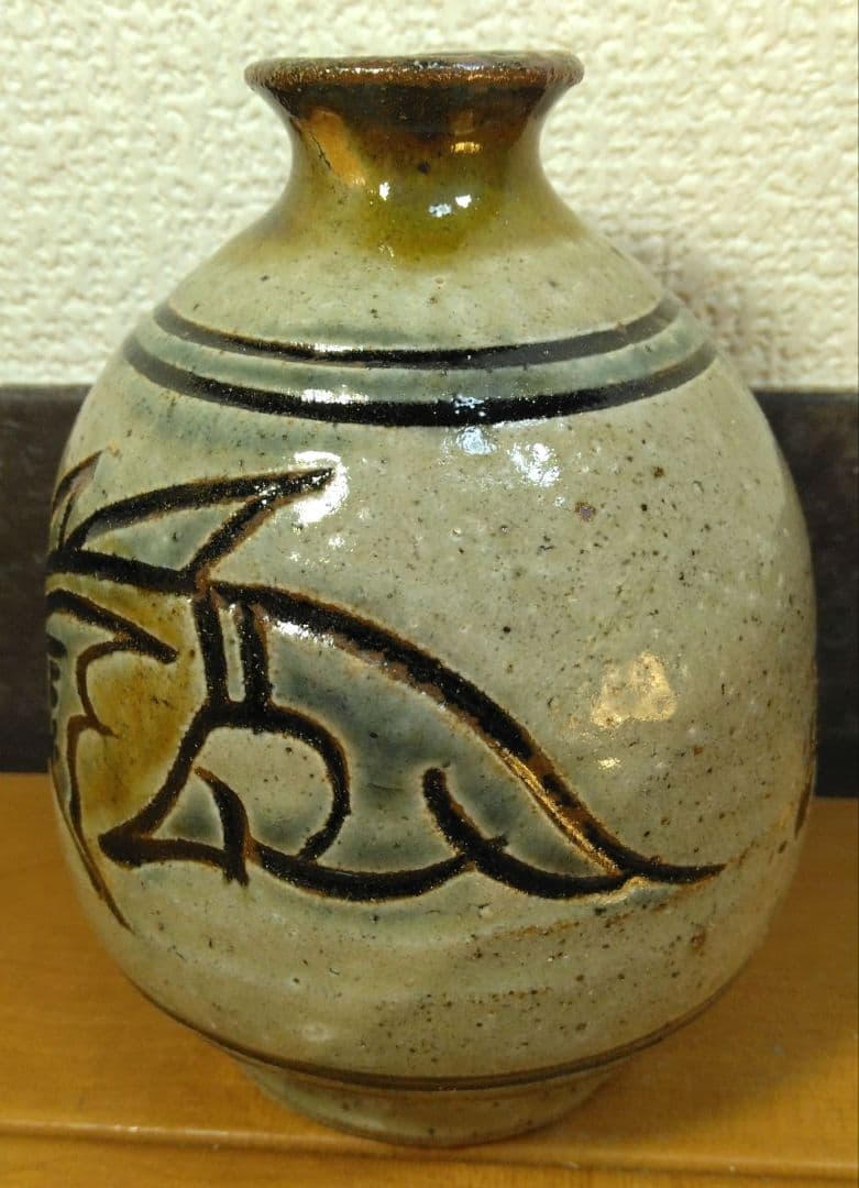 人間国宝 金城次郎 壷屋焼 徳利 栞 共箱 美品 壺屋焼 やちむん 魚紋徳利