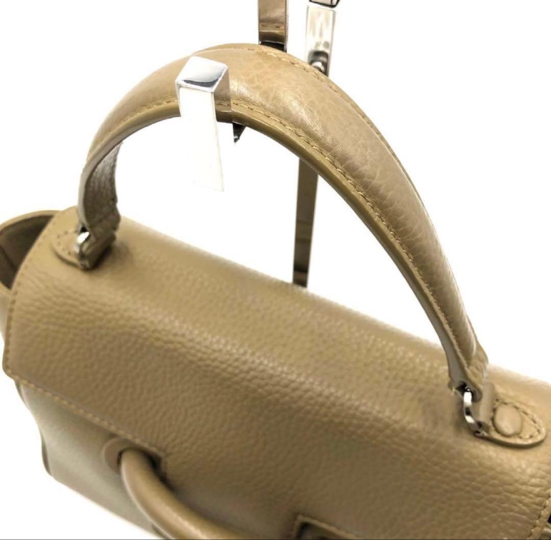 極美品　vasic ヴァジック エバー　ミニ　本革