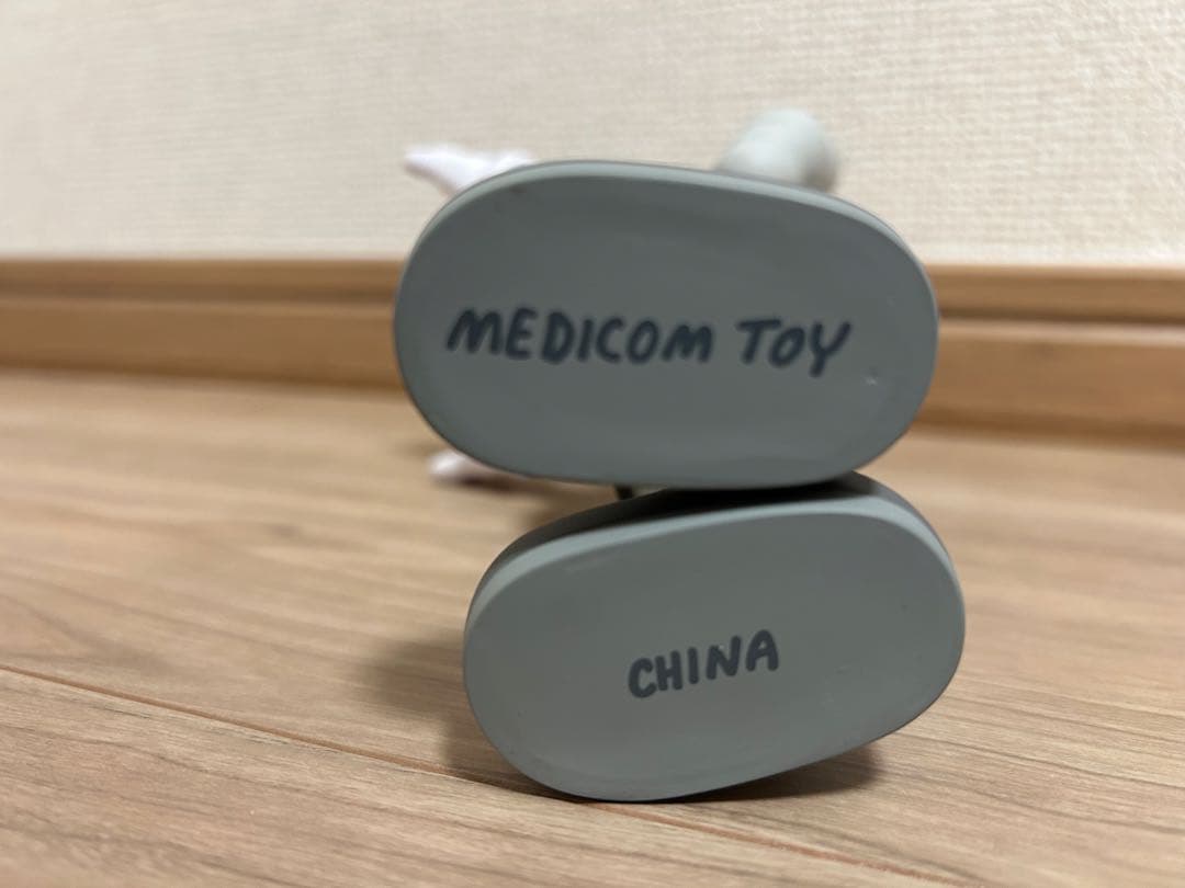 KAWS THE PROMISE フィギュアセット