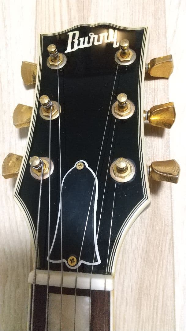 バーニー(フェルナンデス) レスポールカスタムタイプ エレキギター 黒