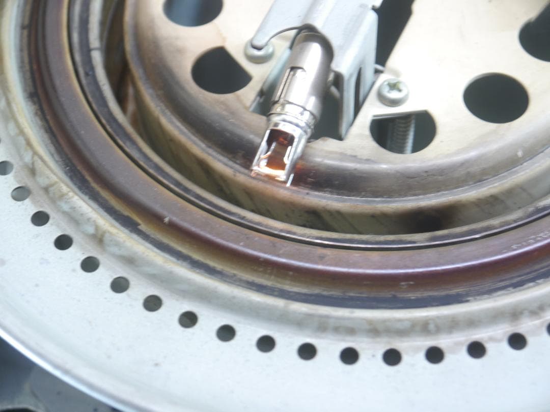 送料無料◆2014年◆コロナ　ホワイト石油ストーブ 手動ダイヤル式