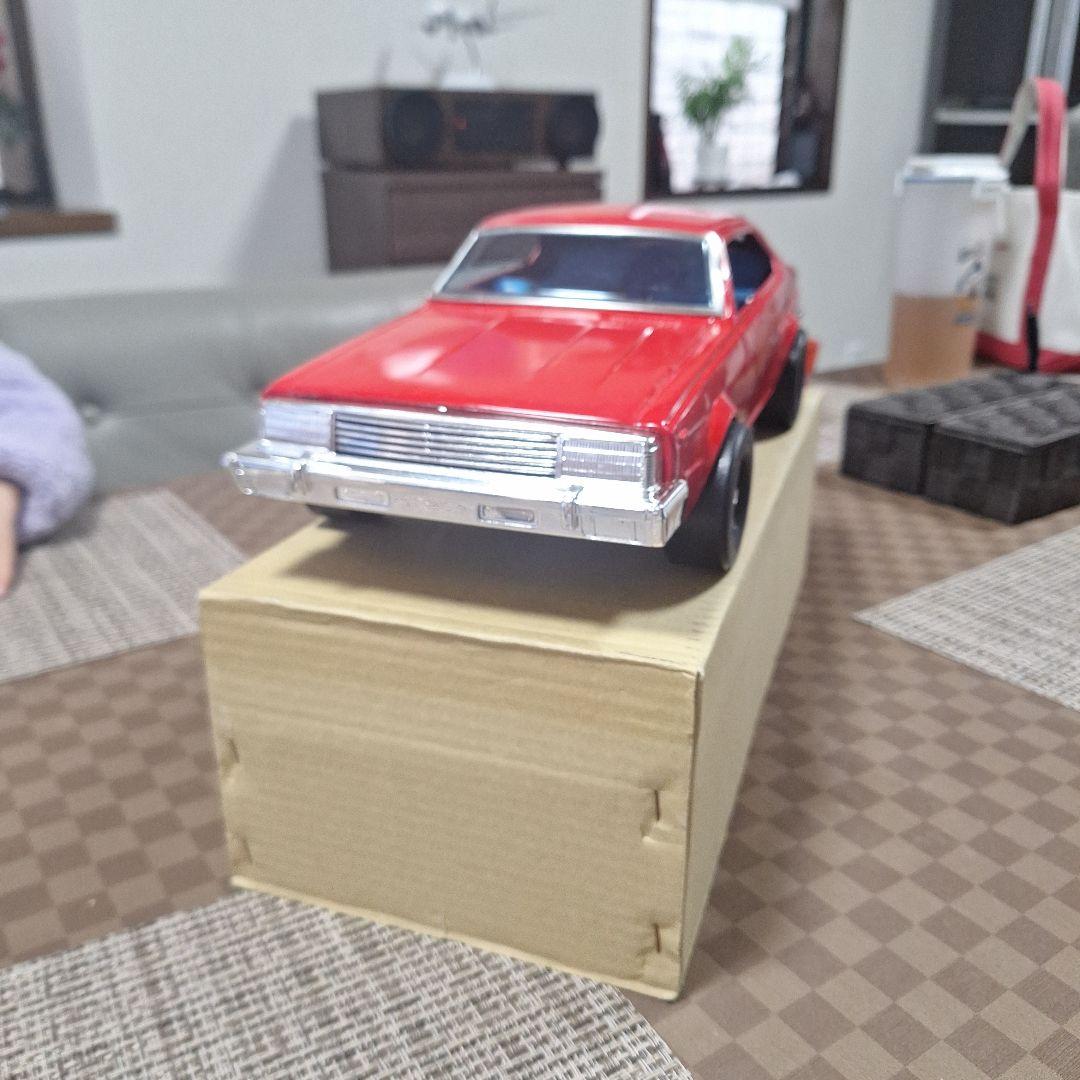 新品未使用品　　　　　スカイライン2000GT-E 約1/12スケール