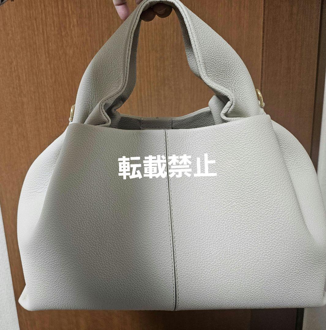 専用【メルカリ便送料込】ポレーヌ　ヌメロヌフ 白 ホワイト