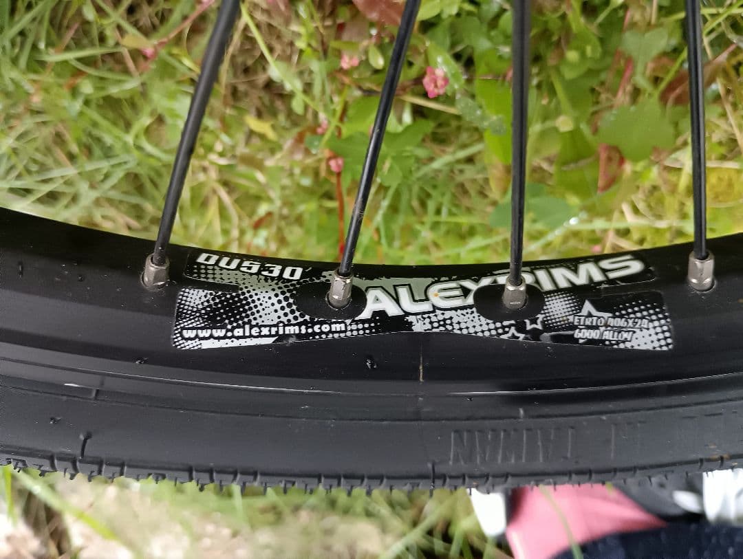 Aresbikes BMXバイク ブラック20インチ