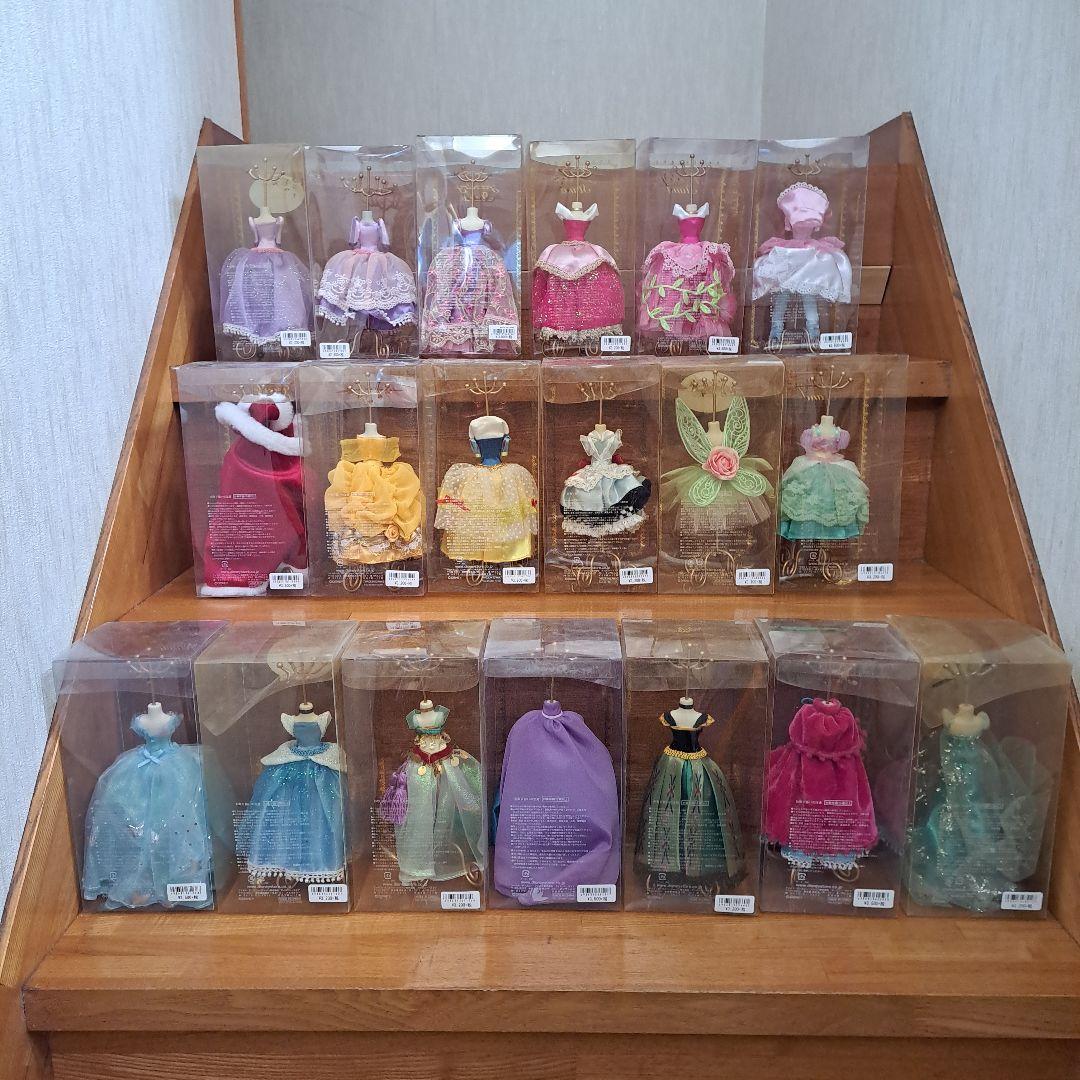 ディズニープリンセス　アクセサリースタンド　ドレススタンド　19点セット