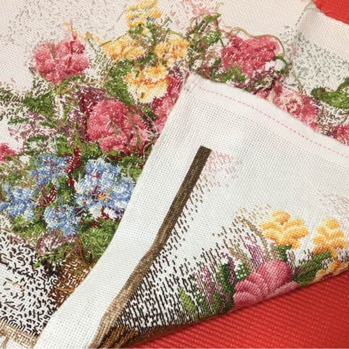 100%手作り刺繍  ♡壁に飾り♡   新品