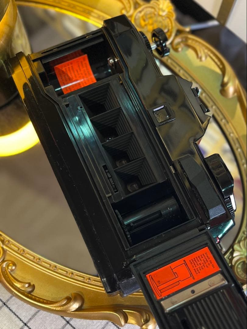 NISHIKA N8000 4眼3Dフィルムカメラ 並品 動作OK