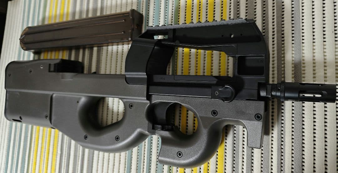 東京マルイ 電動ガン P90 TR