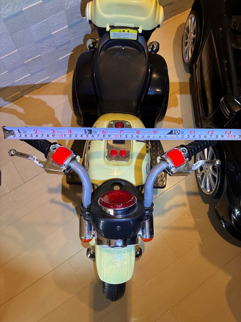 AMG バイクと車のセット LEDライト付き