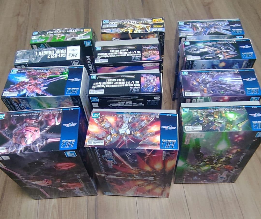 ガンプラ　まとめ売り　１２点　HG　SEED