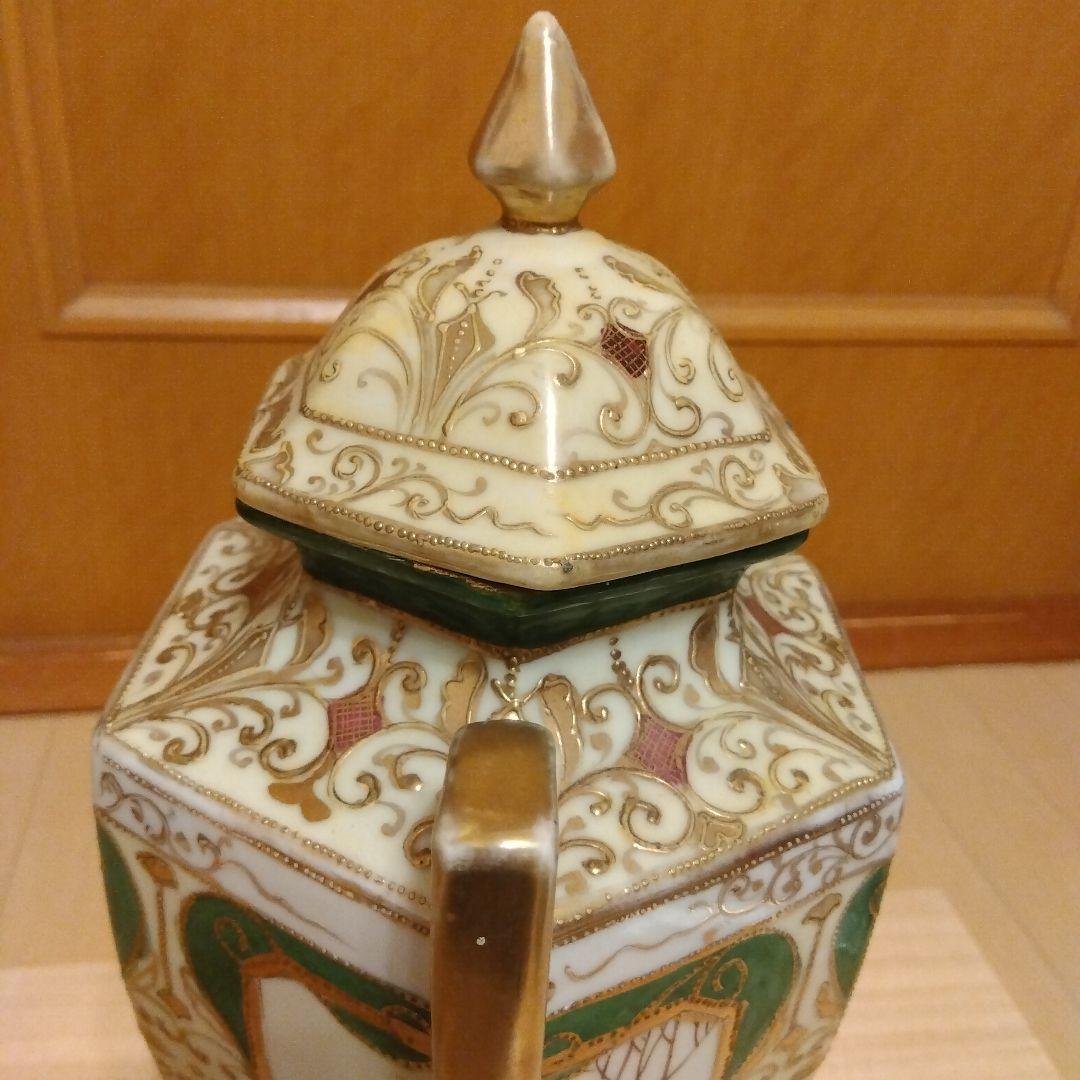 kinjo china 　飾り壺　オブジェ　花柄　アンティーク 　壺