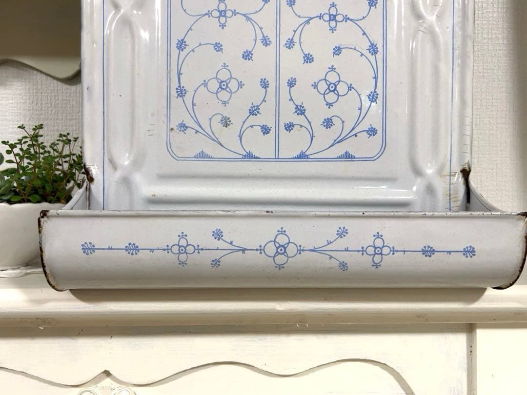 フランスアンティーク＊サキソニー柄ホーローレードルラック