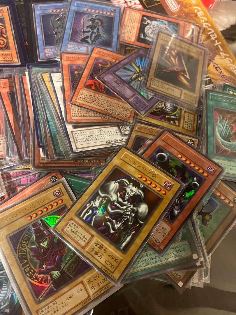 遊戯王　初期　2期　バンダイ　レリーフ　ウルパラなど　スーパー以上　大量　まとめ