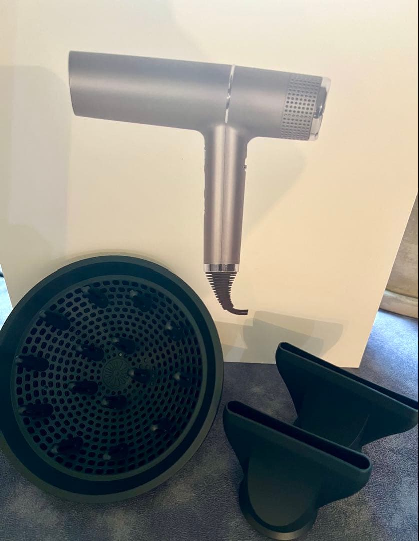 【美品】ufvライトヘアドライヤー