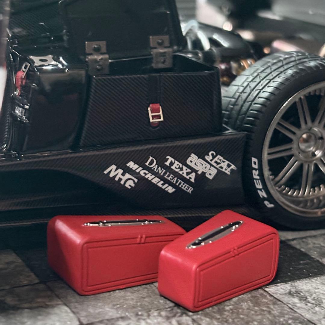 1/18 Almost Real パガーニ ゾンダ F 2005