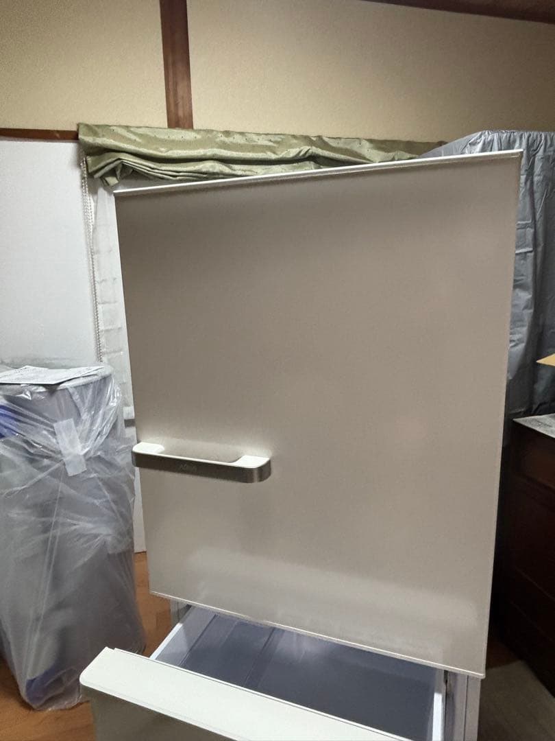 AQUA冷蔵庫 272Lホワイト3枚とびら AQR-27M2(W)