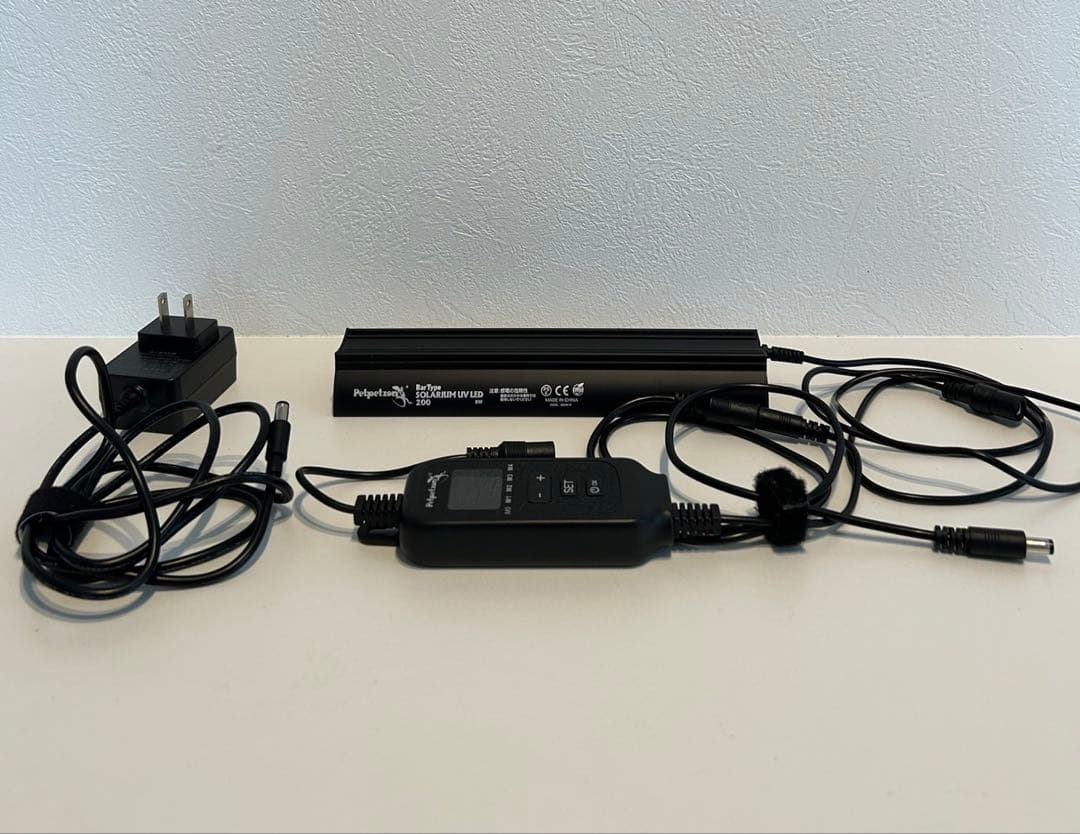 Petpetzone SOLARIUM UV LED 200 8W ソラリウム