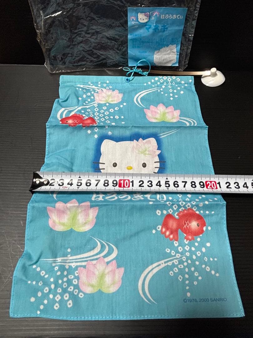 サンリオ　キティ　マネギ　吸盤付き招布　2000レトロ