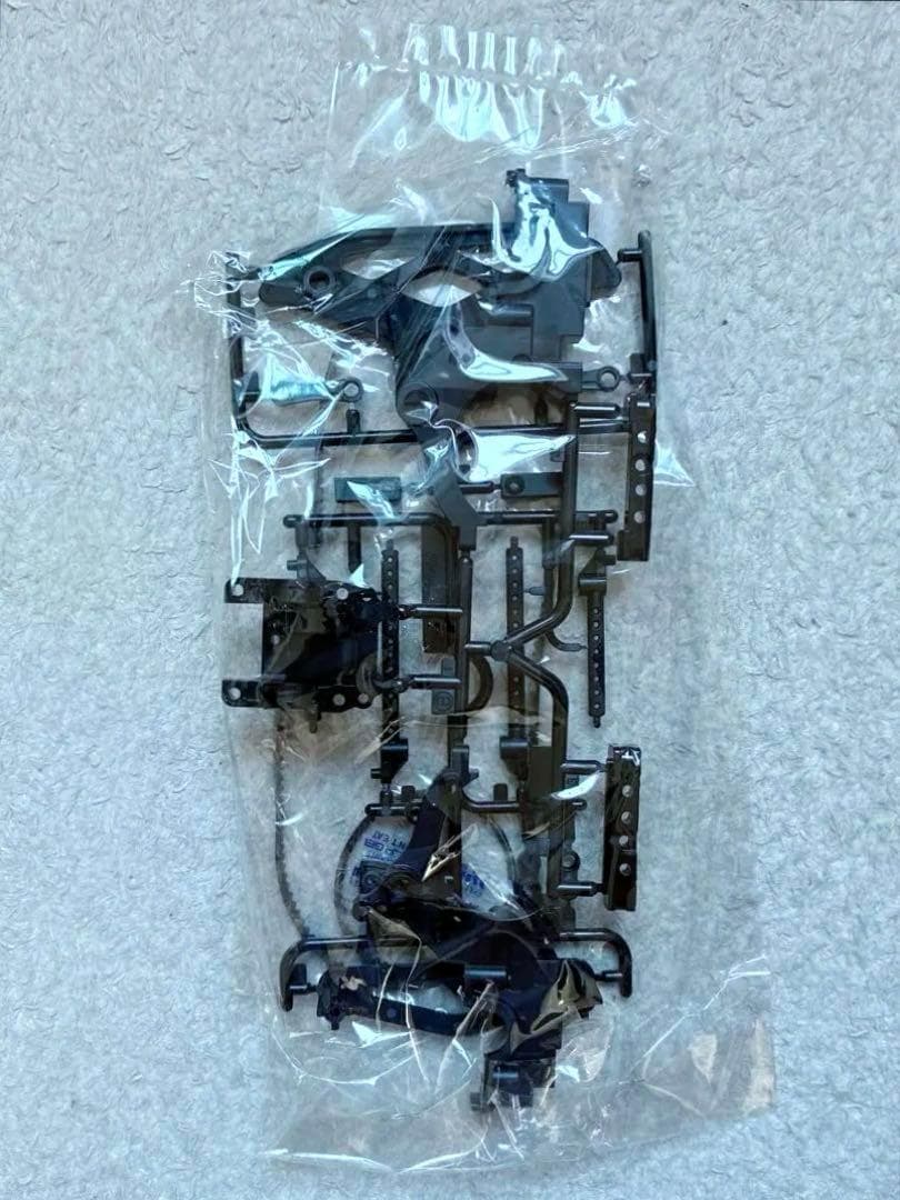 絶版 タミヤ 1/10 RC ロックタイト・ゼクセル GT-R R34 TA04