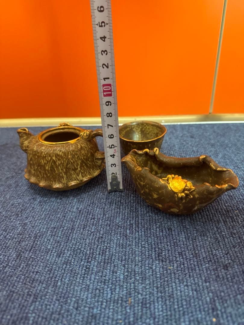 1684備前焼？　蓮に蟹細工　茶器セット　湯呑1客　湯冷し1客　湯呑5客　茶櫃付