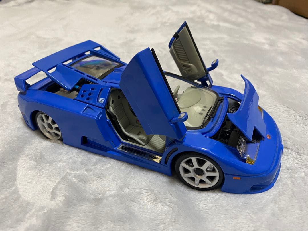 ミニカー Maisto DAUER EB110 1/18