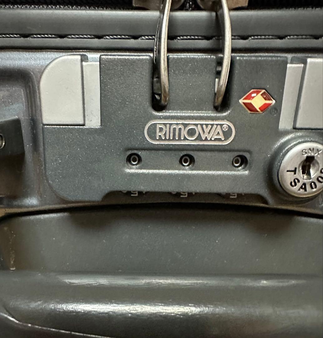 DQT 　RIMOWA リモワ　スーツケース 23L 伊勢丹本店購入