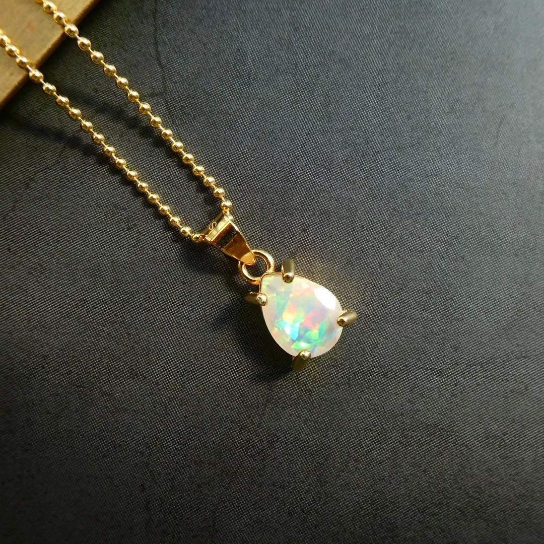 【虹入り】2)宝石質AAAオパールのシンプルネックレス