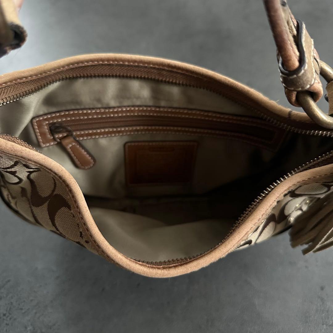 バッグ COACH Signature Suede Studded Hobo Bag